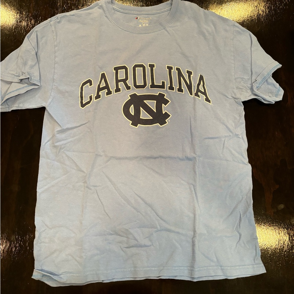 Men’s unc champion t shirt